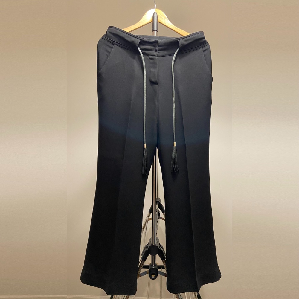 Elegant Black Dress Pants by Le Lis Blanc (Size 6)
